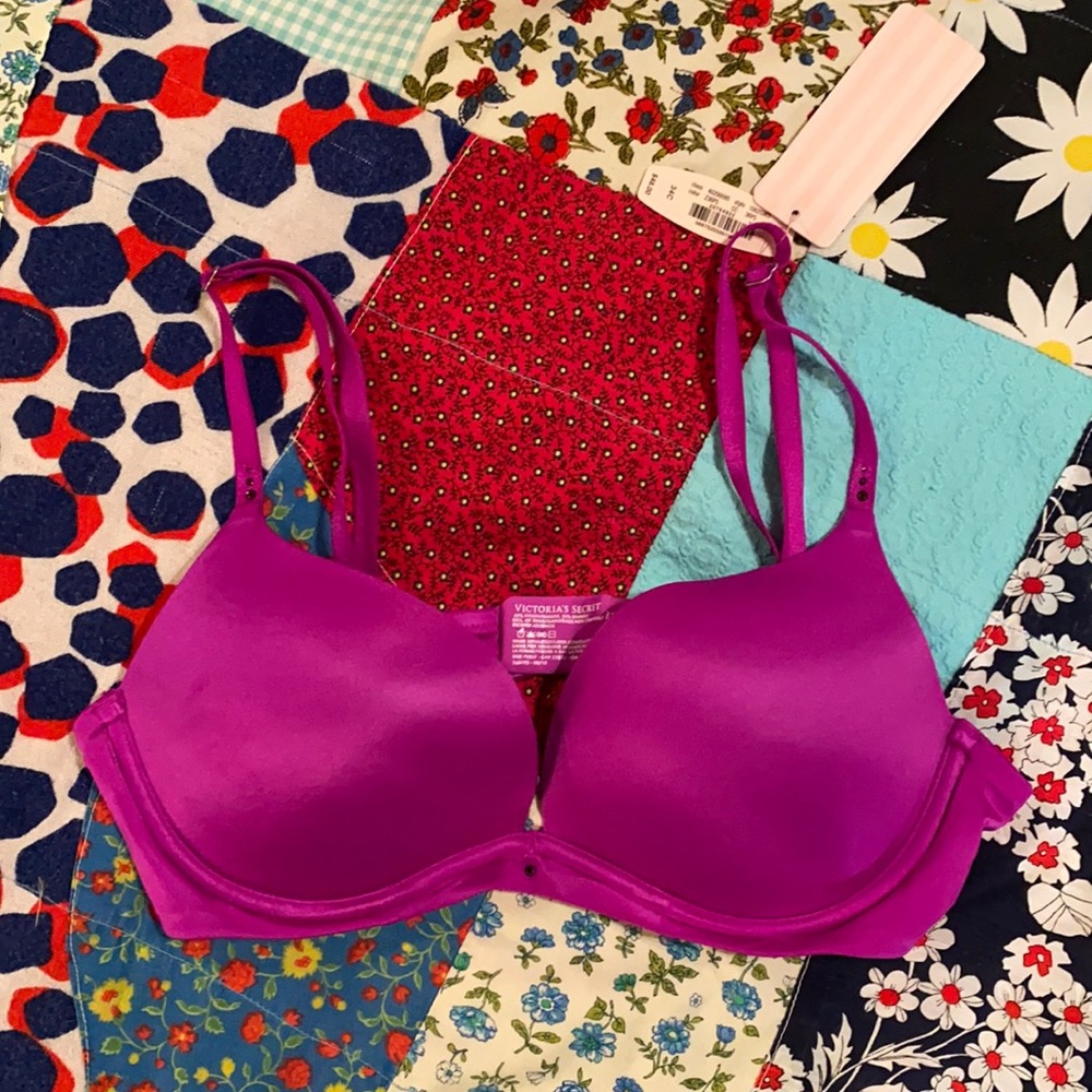 NWT 34C Biofit Push Up Pink Bra Victoria’s Secret